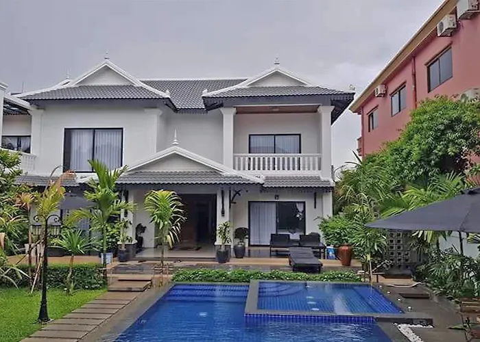 Mudita Hotel 2*